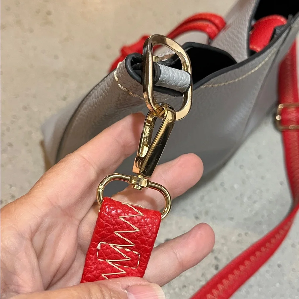 2 IN ONE BAG PEBBLED VEGAN LEATHER HOBO BAG AND MATCHING POUCH TWO TONE GRAY RED